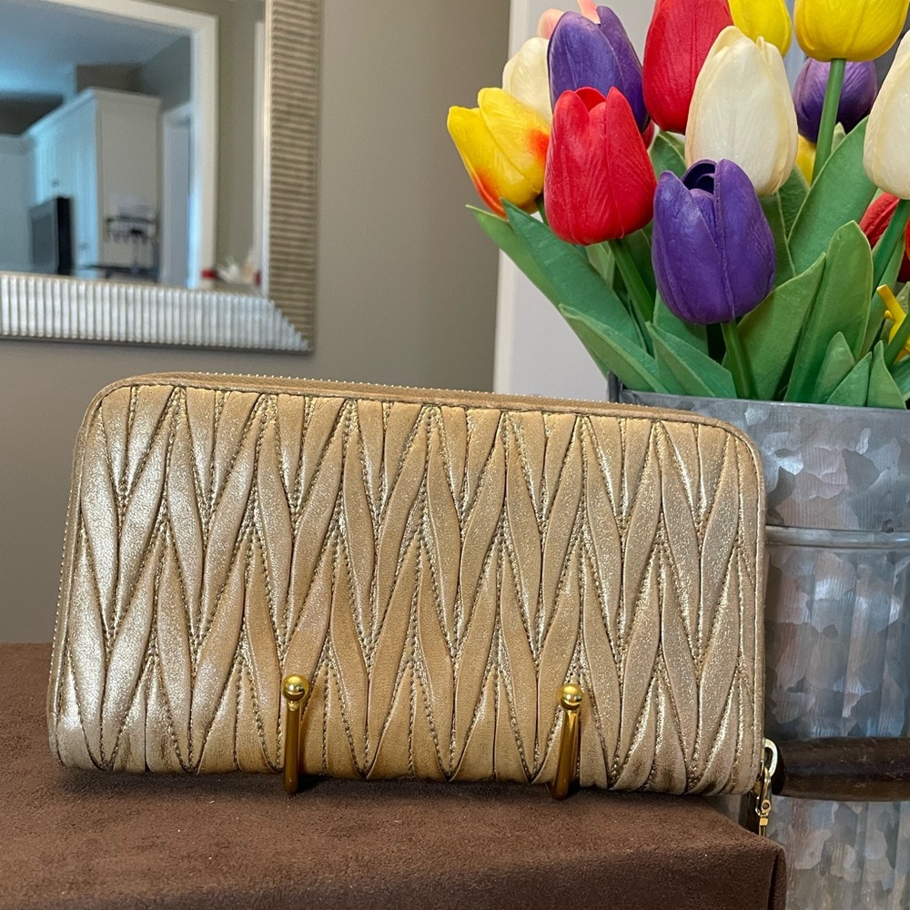 Miu Miu Matelass Gold Long Zipper Wallet - image 3